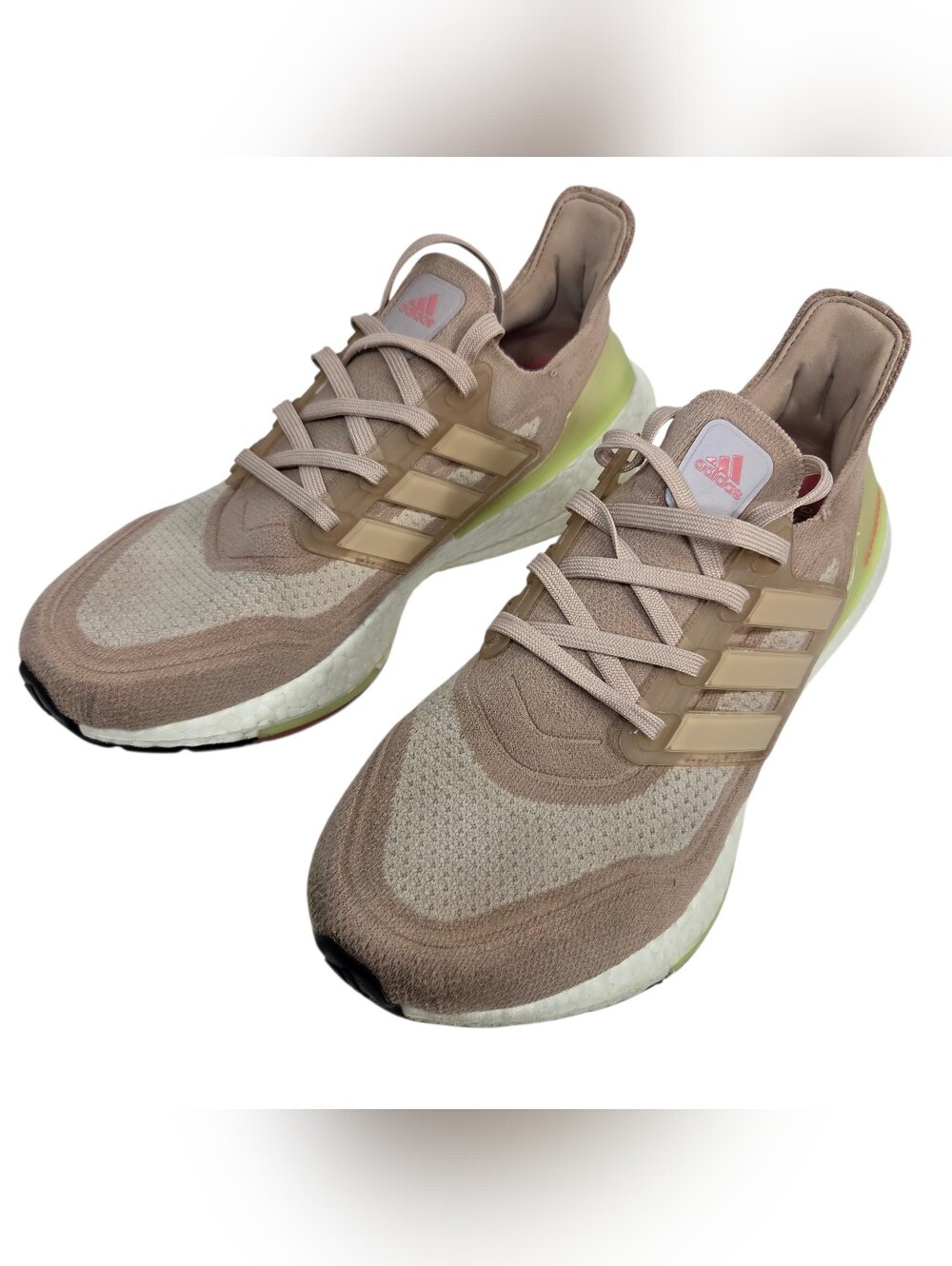adidas Beige Knit Athletic Shoes with Pale Green Heel. Size 9.5
